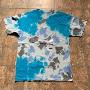 The Nike Tee